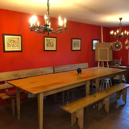 In Mitten Der Natur. Ferienhaus