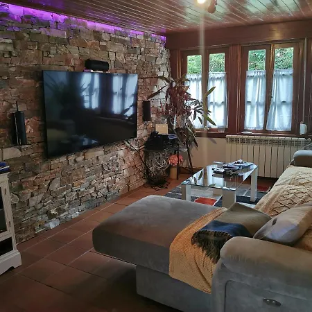 In Mitten Der Natur. Ferienhaus